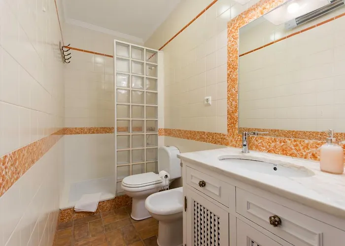 Casa Tulipas - Nogueira De Apartamento Azeitão
